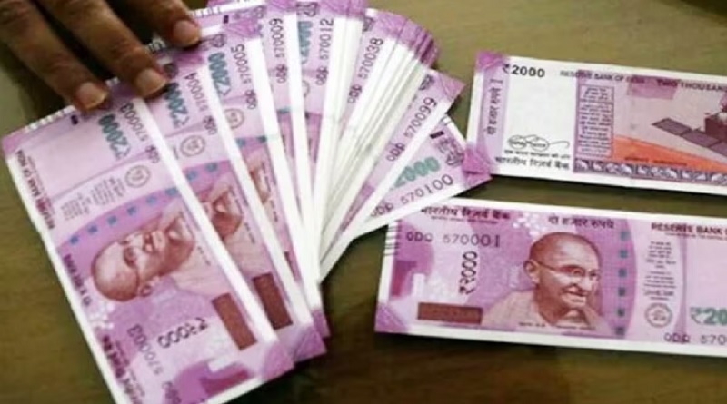 2,000 रुपये के नोट की निकासी: यह 2016 के नोटबंदी से कैसे अलग है