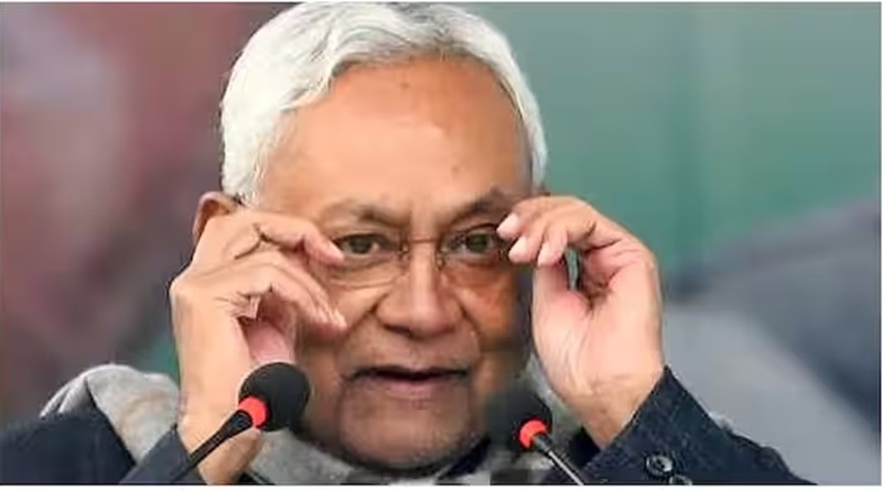 बिहार राजनीतिक संकट: नीतीश कुमार दे सकते हैं इस्तीफा, राज्यपाल से मुलाकात की मांग की हम अब तक क्या जानते हैं
